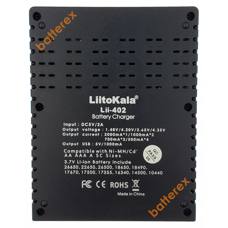LiitoKala Lii-402 - універсальний USB зарядний пристрій на 4 акумулятори із оригінальним USB блоком живлення Liitokala 5V 2A в комплекті