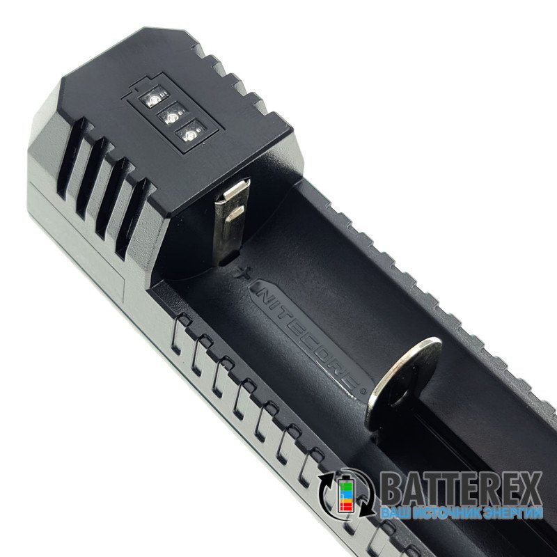 Преміальний зарядний пристрій Nitecore UI1 для  Li-ion 18650, 21700, 18500, 14500, 26650 800mah