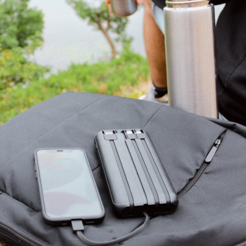 Повербанк Mibrand Extreme MI20K/S4W 20000mAh 15W Solar Charger PowerBank із сонячною панеллю, вбудованними кабелями та ліхтариком