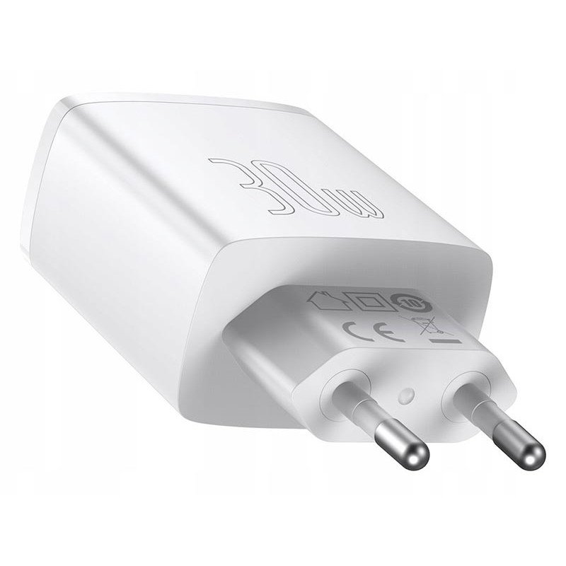 Зарядное устройство USB на 3 порта Baseus Compact Quick Charger 2U+C 30W White c быстрой зарядкой QC3.0 и PDстрой зарядкой QC3.0 и PD