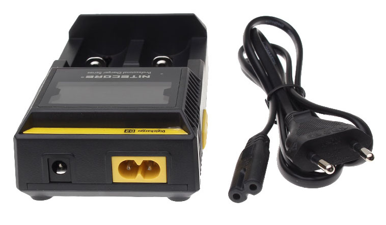 Nitecore D2 - универсальное зарядное устройство